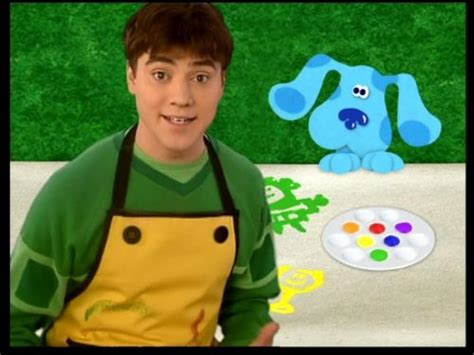We play Blue's <strong>Clues</strong> to figure out who else Blue wants to add to our Portrait of Pals. . Blues clues colors everywhere